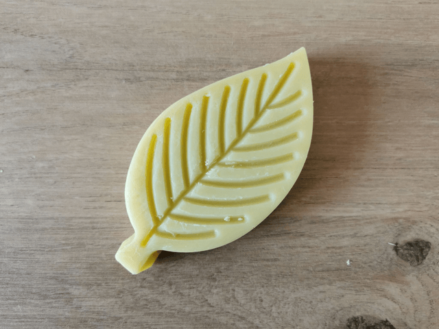 Motifs divers, moyen format - Savon doux artisanal au miel et au beurre de karité - Le Miel - motifs variés